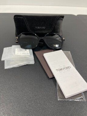 Tom Ford Womens Geometric Sunglasses (JB1469)